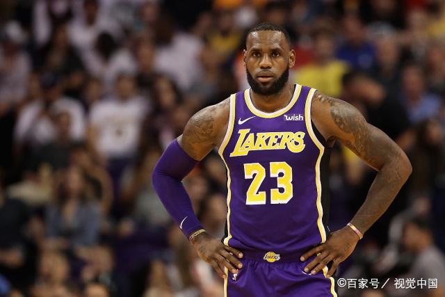 FIBA发布斯图尔特精彩集锦：美国队10号的象征意义